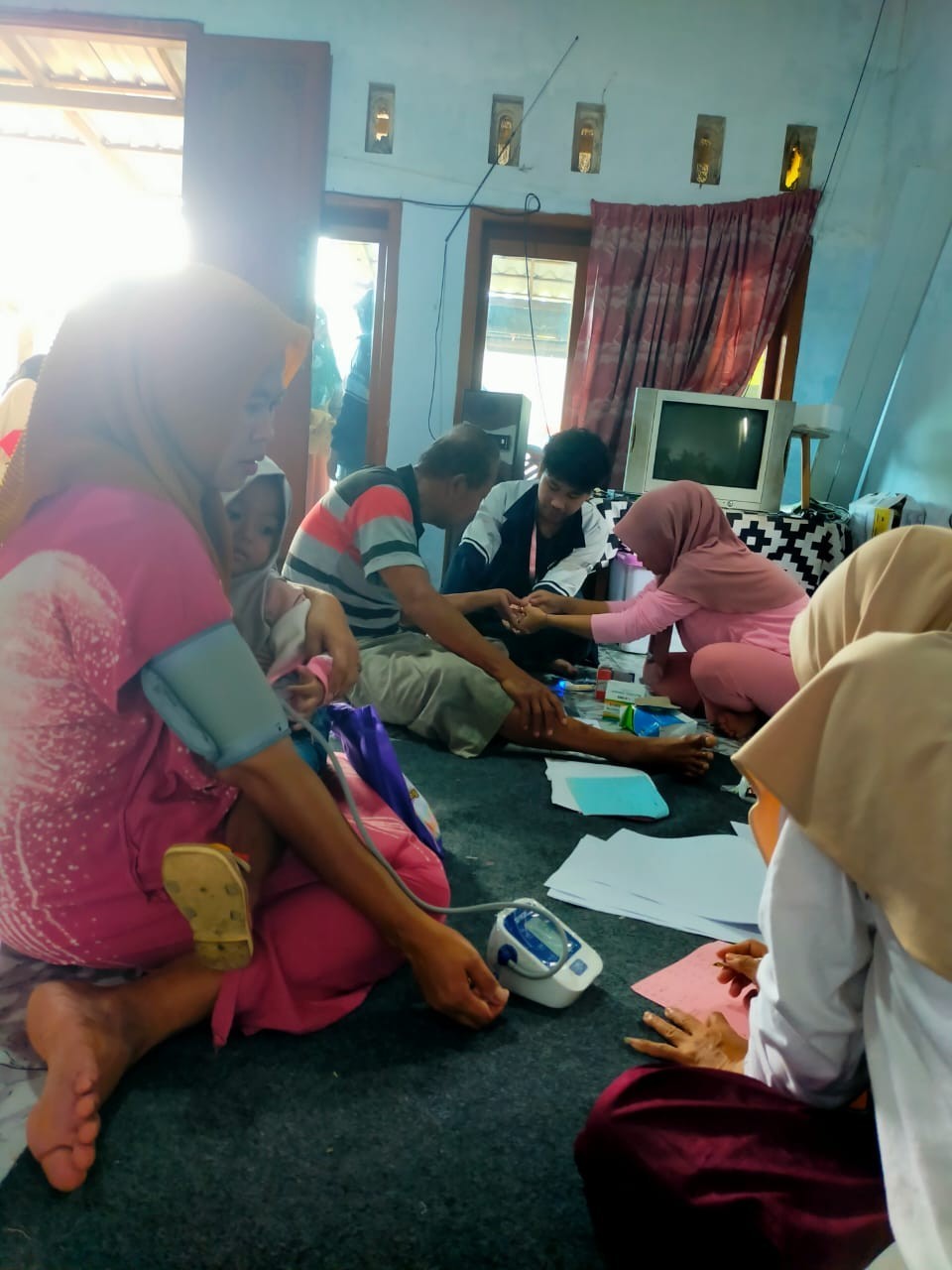 pemeriksaan yandu lansia