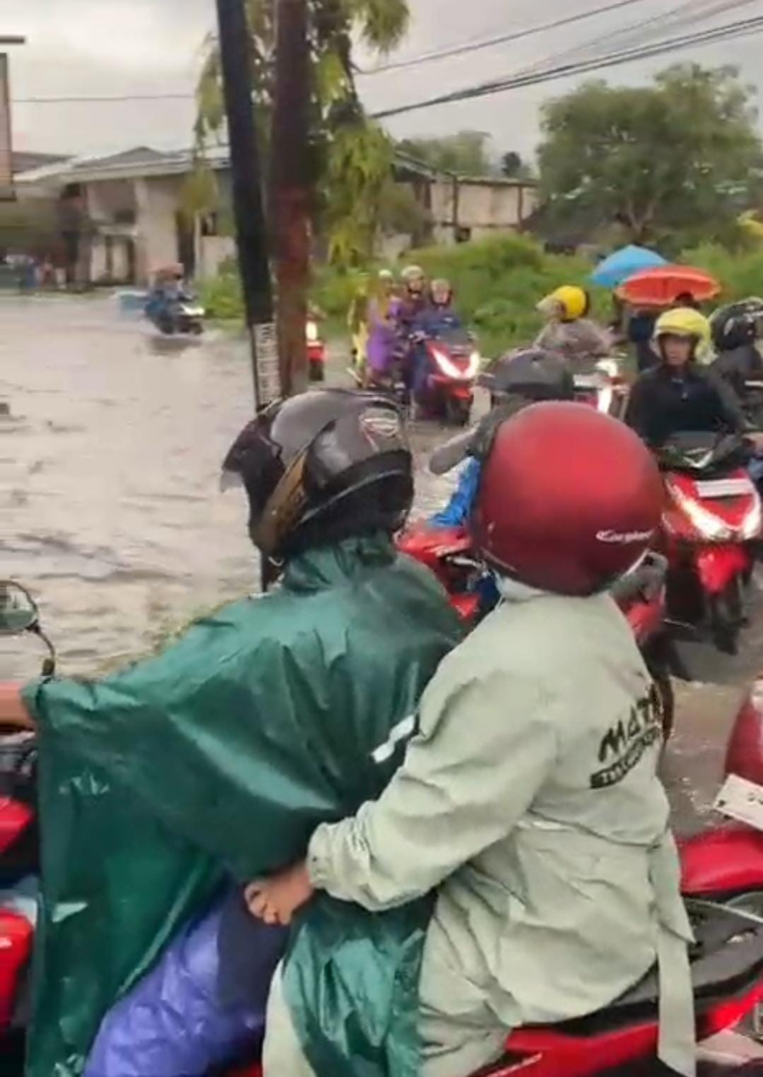 Semoga banjir di kecamatan boanag segera surut