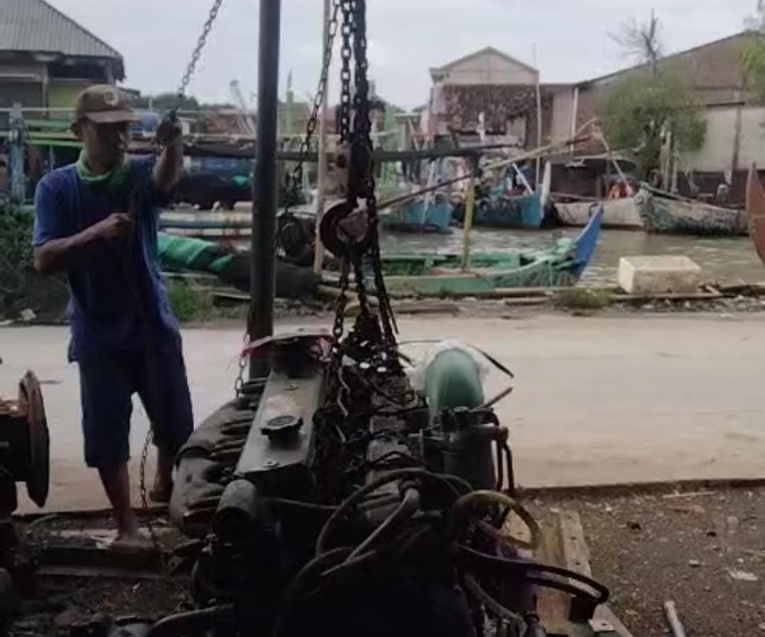 Perawatan extra untuk mesin kapal besar