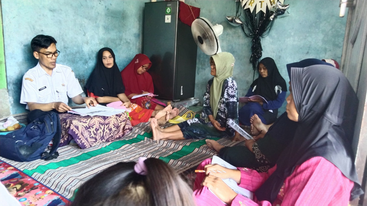 Penyuluhan tentang (PTM) penyakit tidak menular