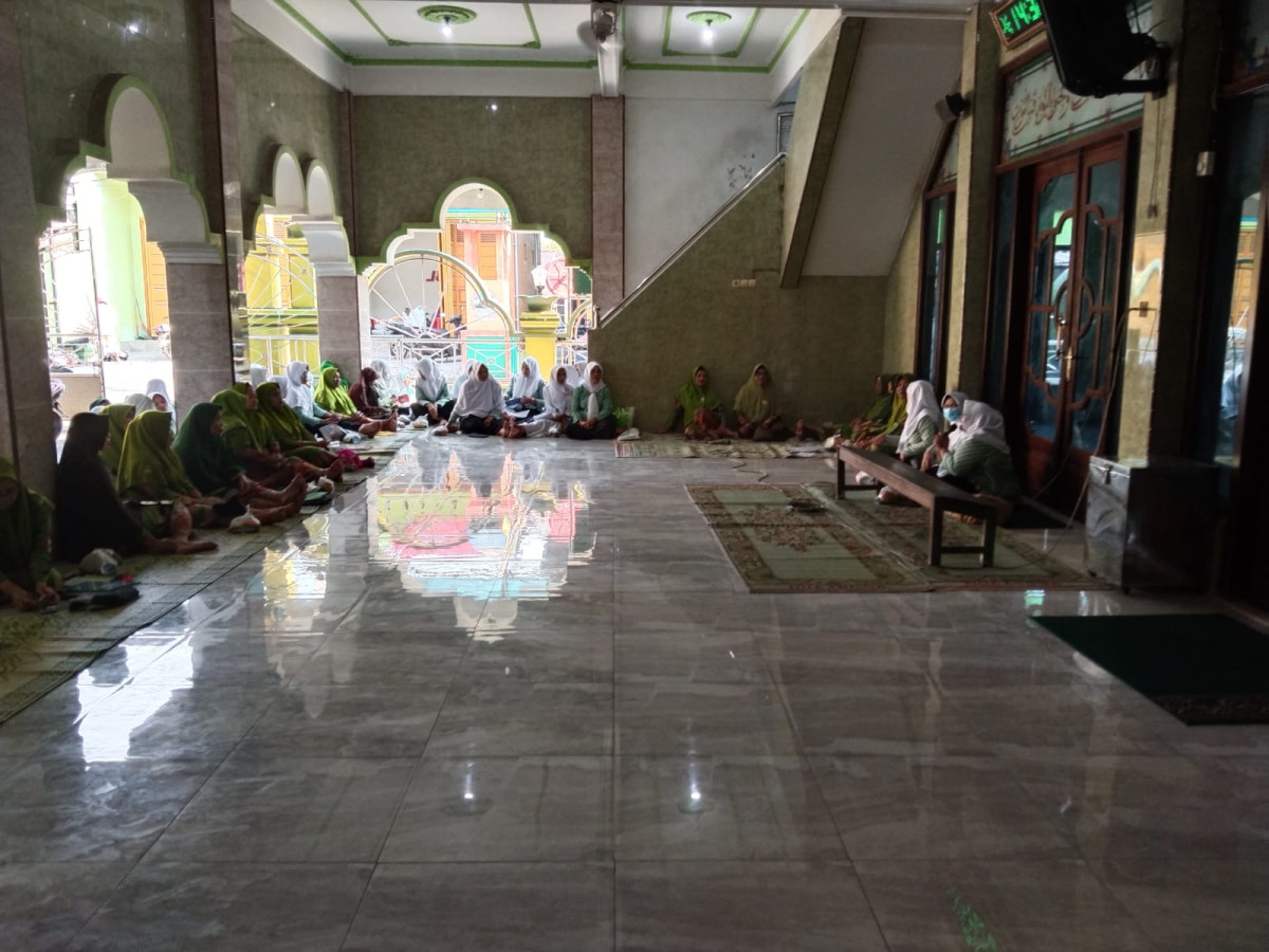 Jamiyah selapanan muslimat fatayat NU Ranting Desa Ngawen