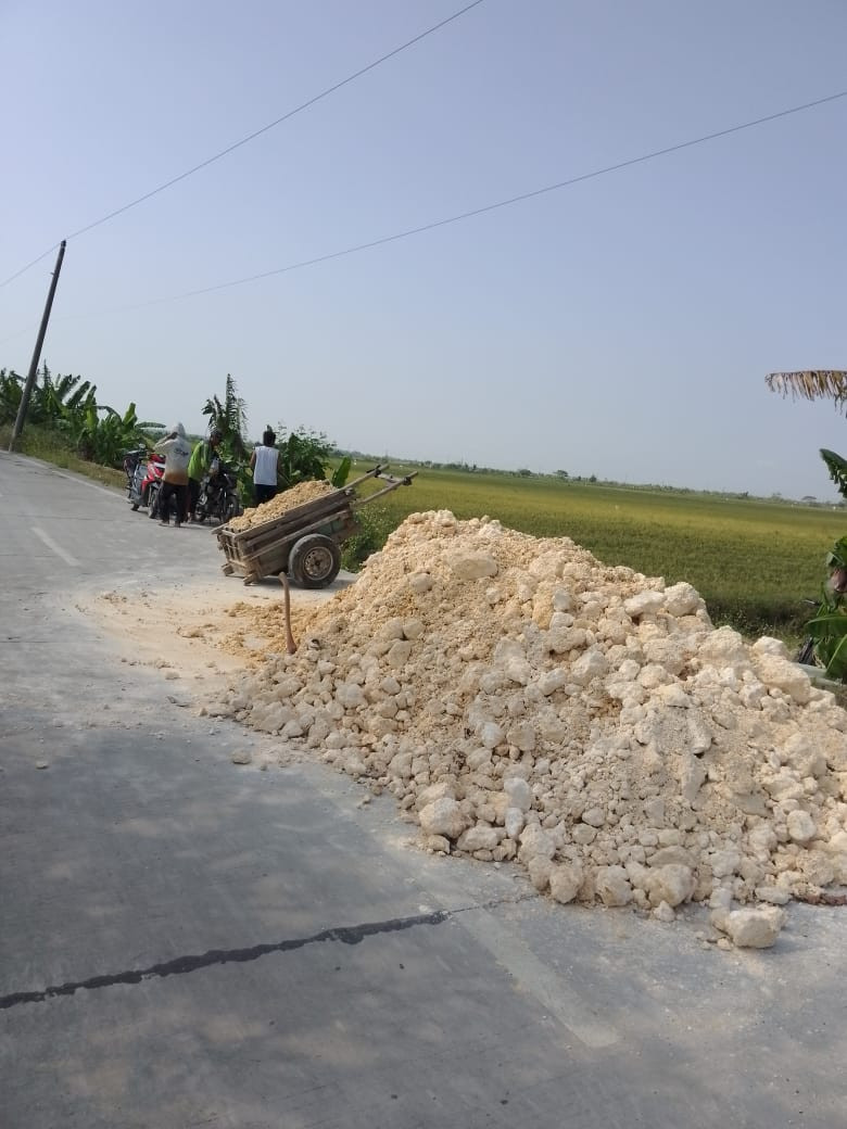 Perbaikan jalan