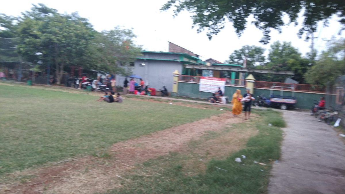 Jualan sosis bakar