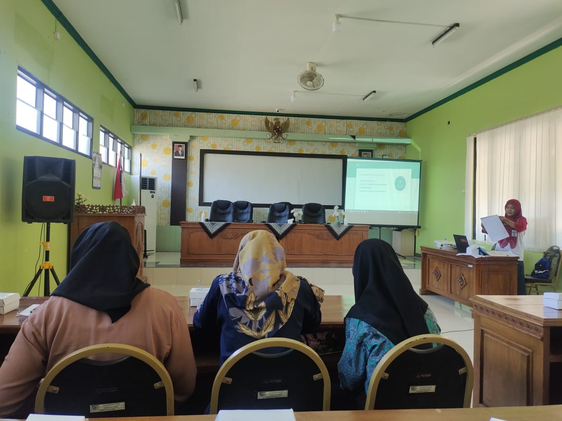 kegiatan sosialisasi Pencegahan Pernikahan Dini dan Kenakalan Remaja