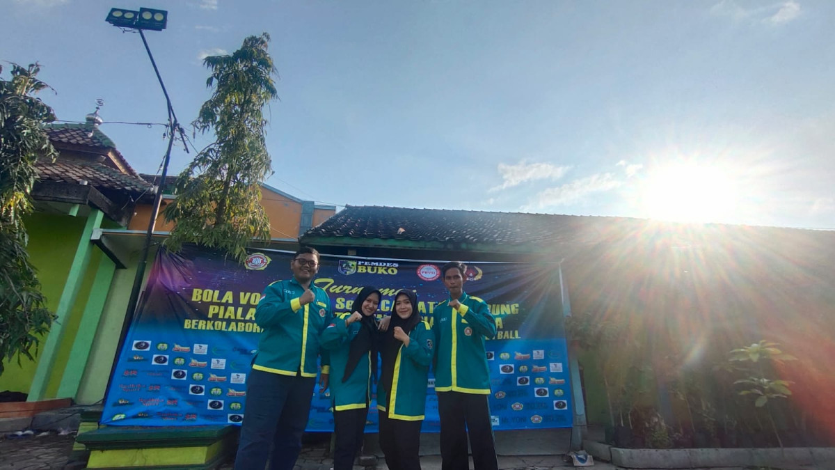 Turnamen Bola Volly Se- Kecamatan Wedung Yang Diadakan Oleh Karang Taruna Desa Buko bersama Tim Garwev