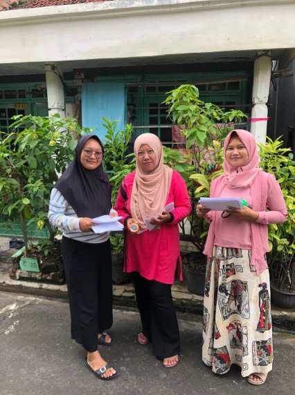 Kegiatan Pemberantasan Sarang Nyamuk  di Kampung KB Cinta Tanah Air Desa Buko