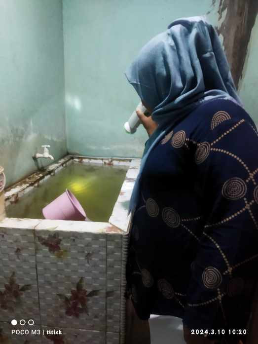 Kegiatan Pemberantasan Sarang Nyamuk (PSN) Kampung KB Cinta Tanah Air Desa Buko