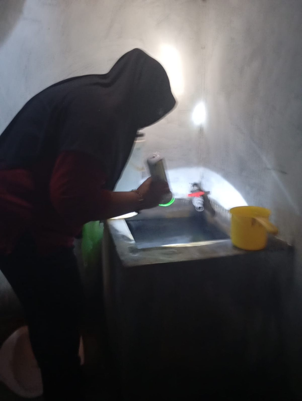 Kegiatan Pemberantasan Sarang Nyamuk (PSN) di RW 06 Bulan Juni 2024