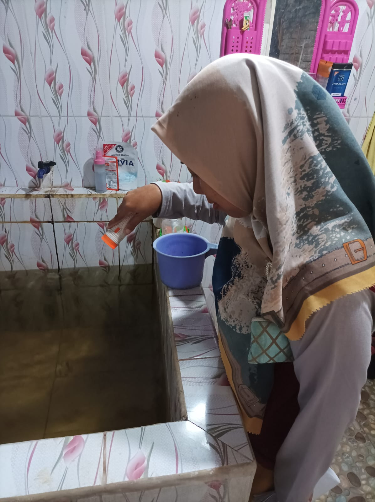 Kegiatan Pemberantasan Sarang Nyamuk (PSN) di RW 02 Bulan September 2024