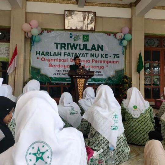 TRIWULAN HARLAH FATAYAT NU KE 75 " ORGANISASI DIRAYA PEREMPUAN BERDAYA DAN BERKARYA" KECAMATAN WEDUNG KABUPATEN DEMAK