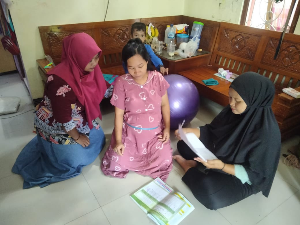 Kunjungan Tim Pendamping Keluarga (TPK) Ibu Hamil  RW 006 dan RW 008 Bulan Juni 2025