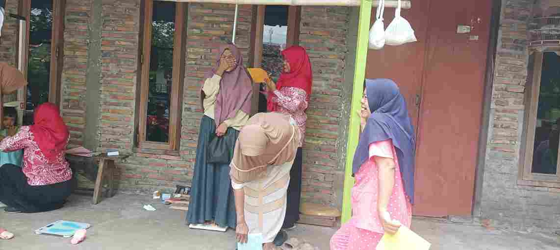 Edukasi Kepada Remaja Untuk Minum Tablet Tambah Darah Seminggu 1 kali untuk menjaga Kesesahatan Di Melati III (Tiga) Bulan Agustus  Tahun 2025