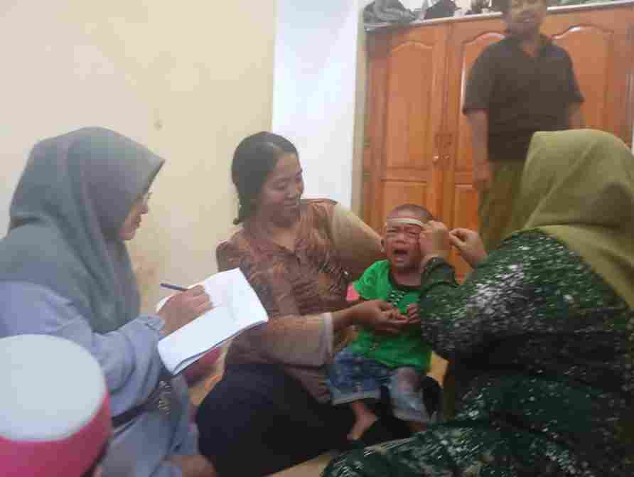 Edukasi Kepada Ibu untuk memberikan Makanan yang bergizi dan Memberikan Asi Eklusif Kepada Anak