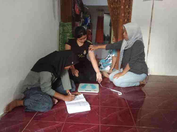 screening Ke Calon Pengantin  dan Minum Tablet Tambah Darah di RW 01 Desa Buko Kecamatan Wedung