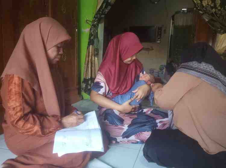 Edukasi Kepada Ibu Balita Untuk Memberikan Makanan Yang Bergizi di RW 03 Desa Buko Kecamatan Wedung