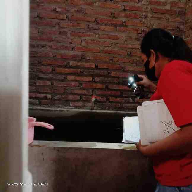 Pemberantasan Sarang Nyamuk dan Edukasi Kepada Warga untuk Menjaga Lingkungan Agar Tetap Sehat di RT 02 RW 06 Desa Buko Kecamatan Wedung Kabupaten Demak