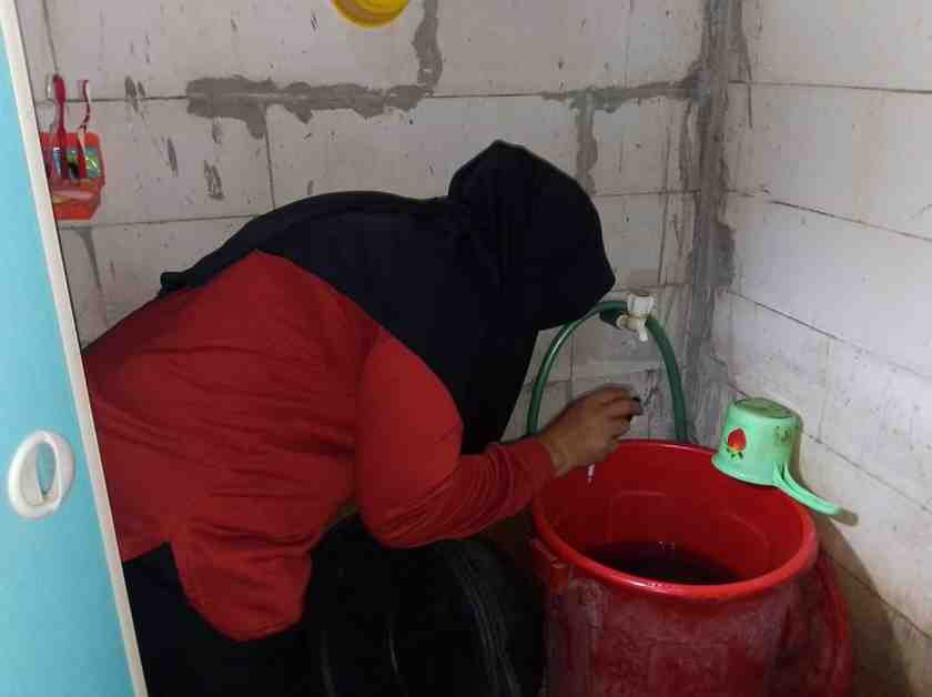 Pemberantasan Sarang Nyamuk dan Edukasi Kepada Warga untuk Menjaga Lingkungan Agar Tetap Sehat di RT 03 RW 06 Desa Buko Kecamatan Wedung Kabupaten Demak