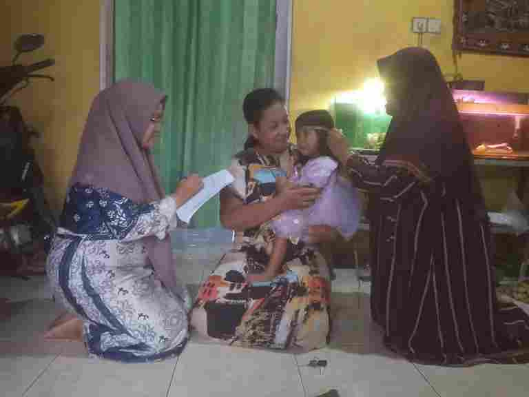 Edukasi Kepada Ibu Balita Untuk Memberikan Makanan Yang Bergizi di RW 02 Desa Buko Kecamatan Wedung