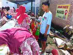 Memberikan Edukasi Kepada Remaja tentang Kesehatan dan mencegah Anemia Pada Remaja Di Posyandu ILP Melati III (Tiga) di Bulan DesemberTahun 2025