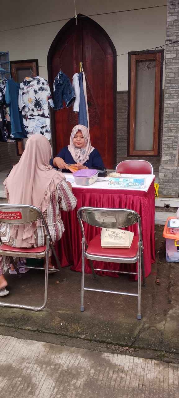 Memberikan Pelayanan Posyandun ILP Kepada Pasangan Usia Subur untuk Menjaga Kesehatan Badan dan Edukasi Pelayanan KB MKJP di MelatiI III (Tiga) Bulan Februari Tahun 2026