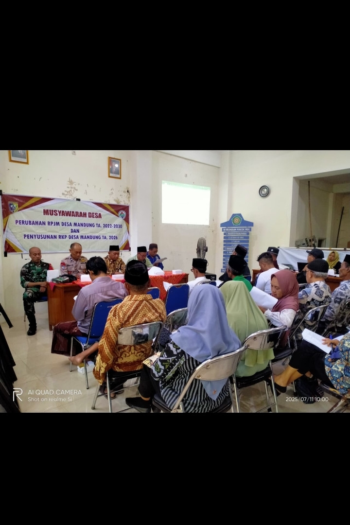 Musyawarah desa mandung