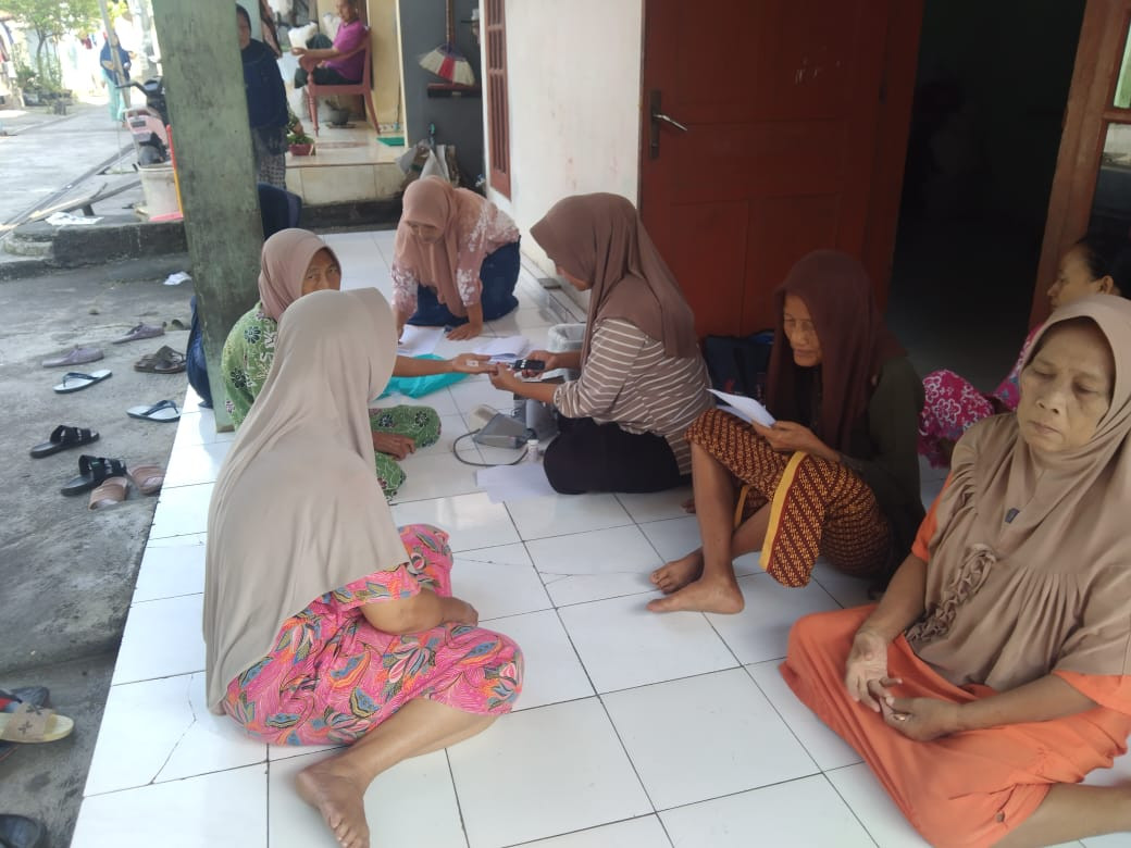 CKG RT01 RW 01 DESA MANDUNG
