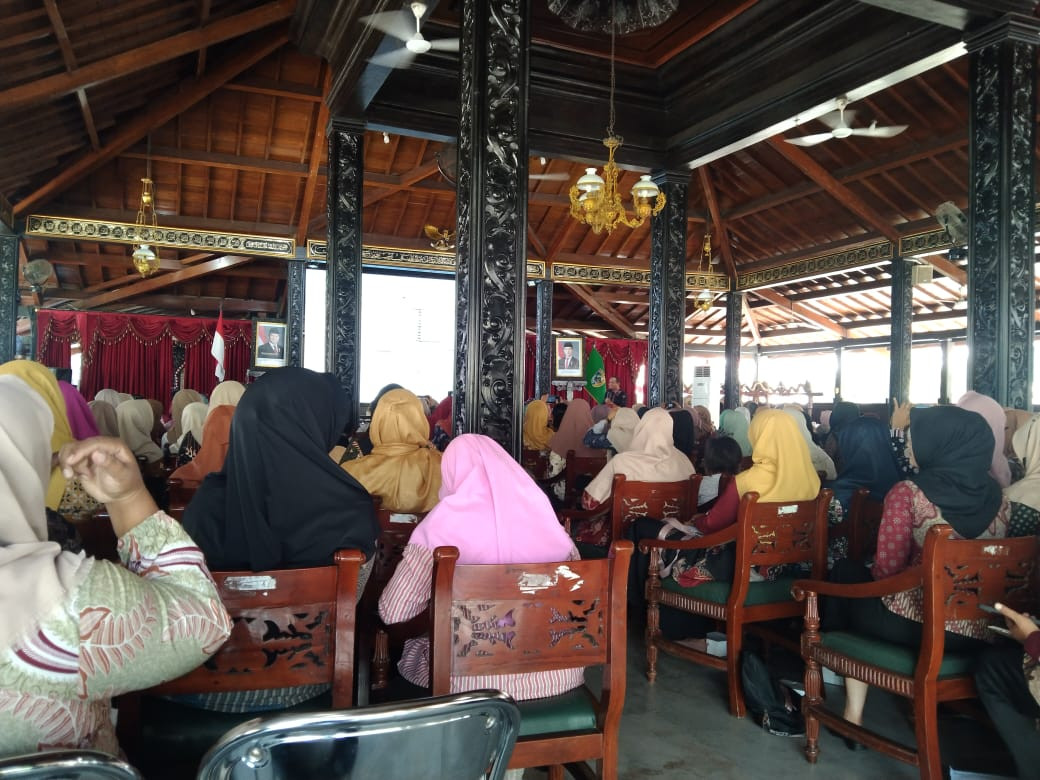 Pembekalan pelaksanaan updating data Indeks keluarga sehat
