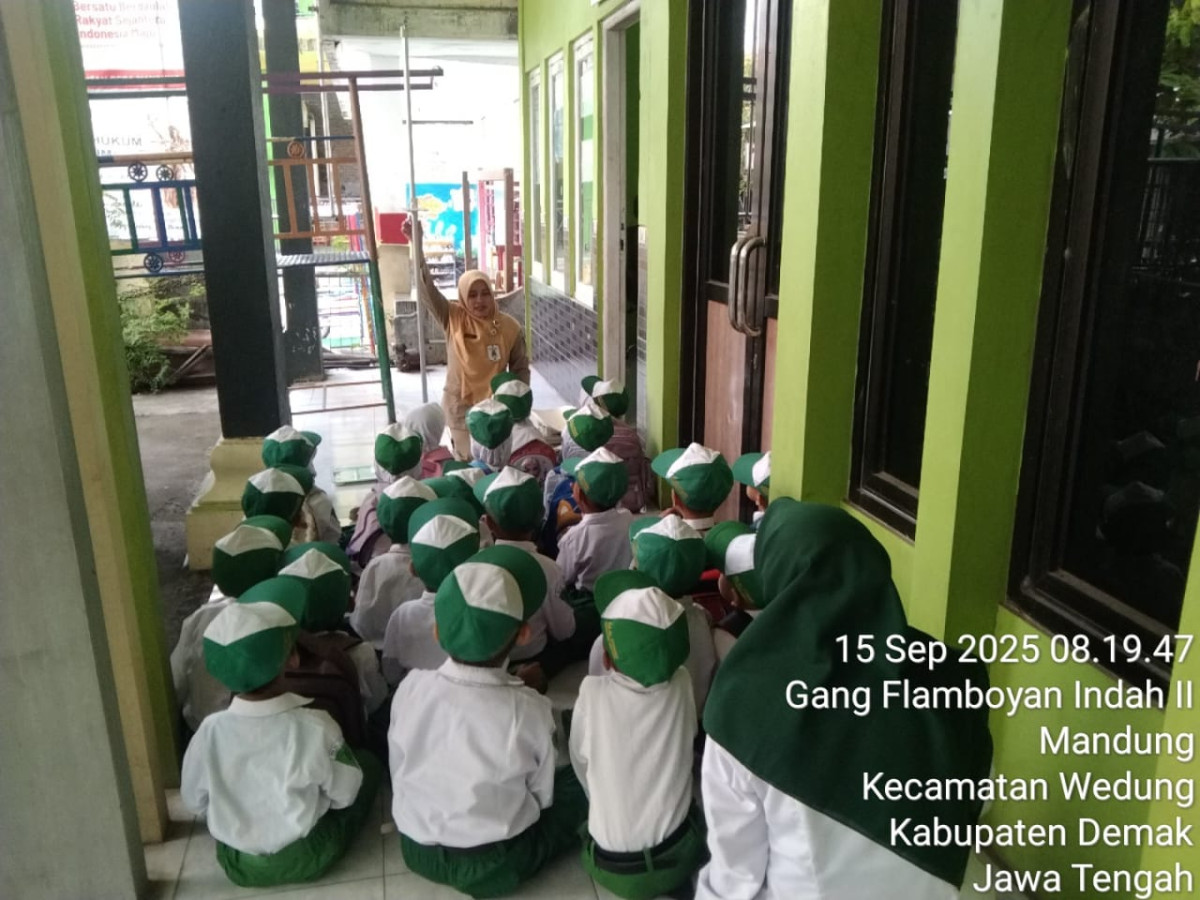 Kunjungan anak RA ke PKD DESA MANDUNG