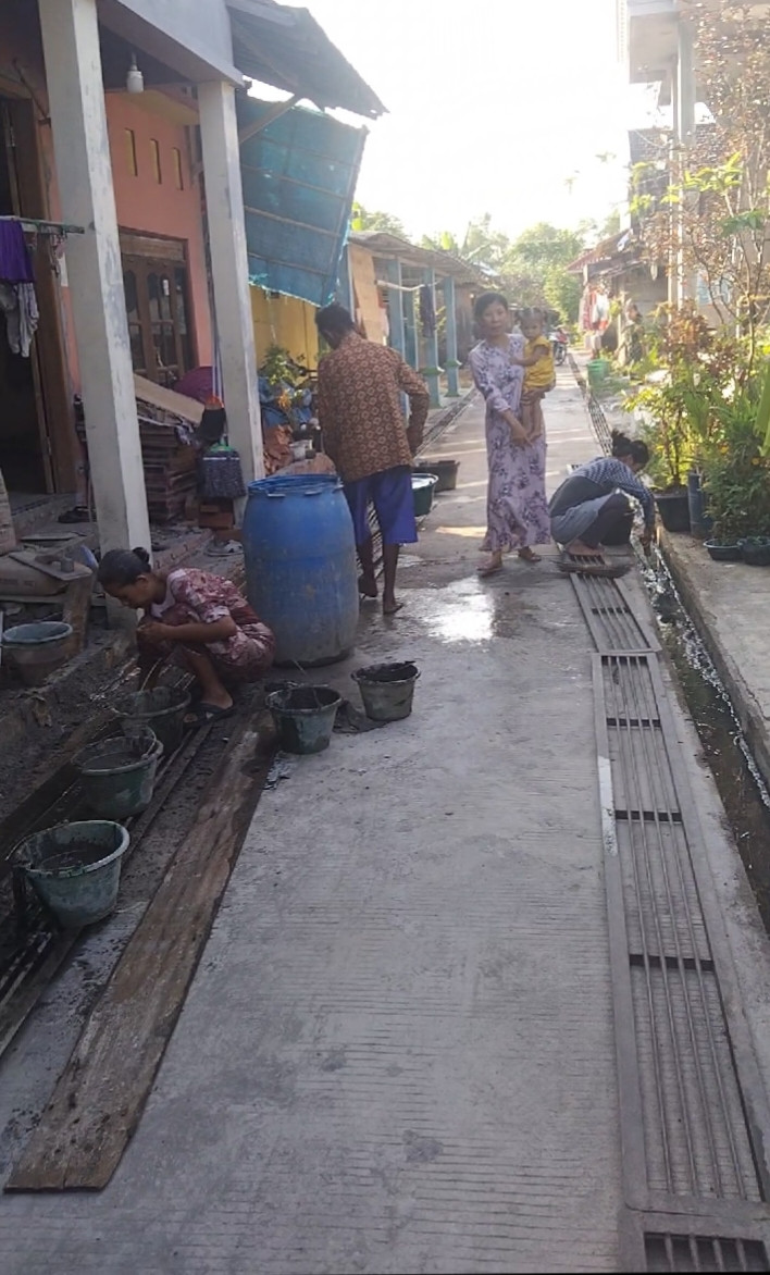 KERJA BAKTI