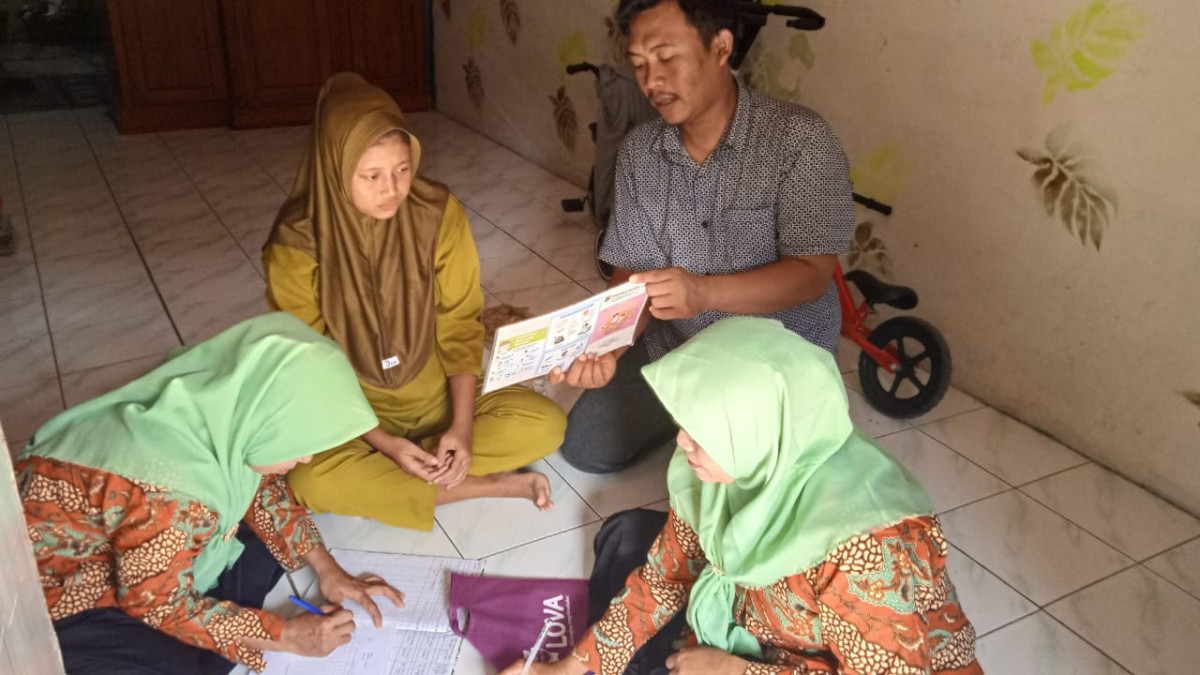 Pendampingan ibu hamil oleh TPK 829