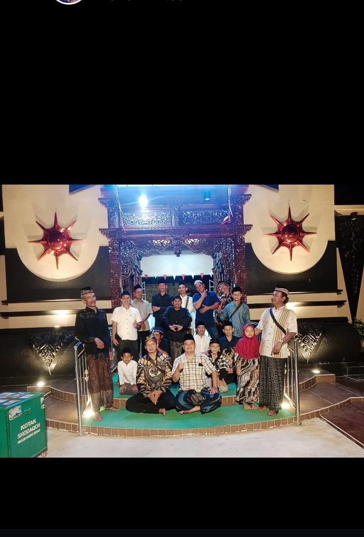 Ziarah ke makam sunan Kalijaga dan Raden Fatah