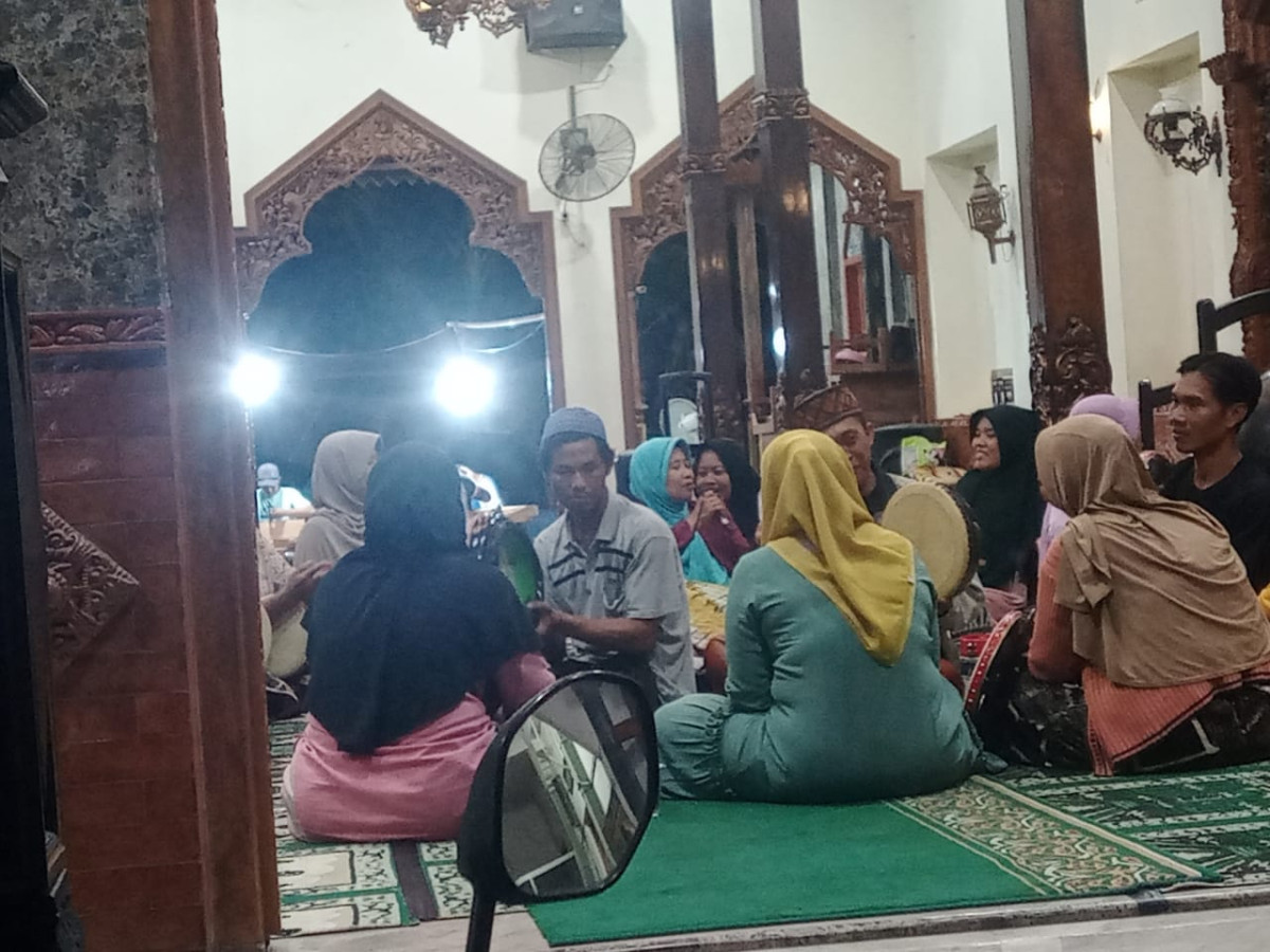 Pelatihan rebana Fatayat NU