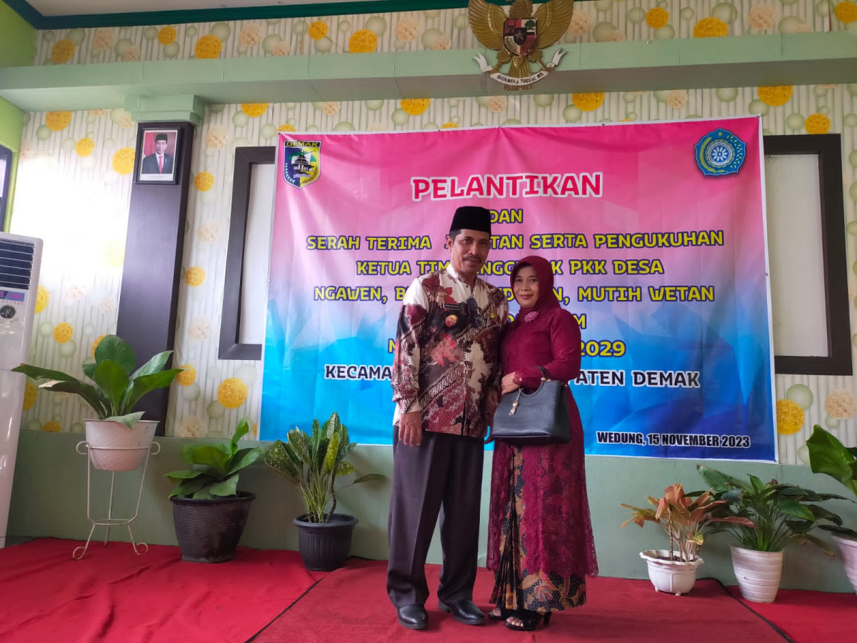 PELANTIKAN DAN SERAH TERIMA JABATAN DAN PRNGUKUHAN TIM PENGGERAK PKK DESA BUNGO