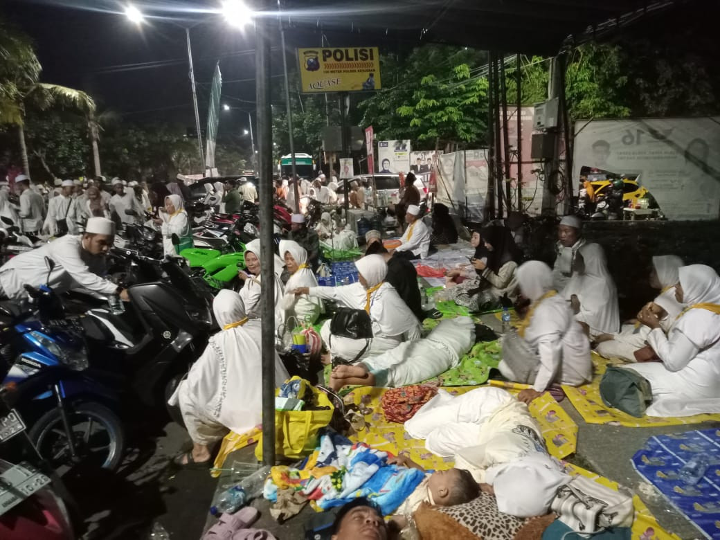 HAUL Akbar kendinding Surbaya