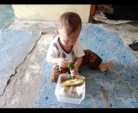 Pemberian PMT stunting desa bungo