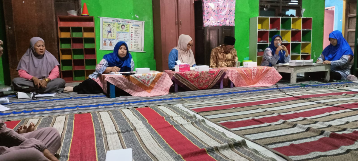 Rapat wali murid TK