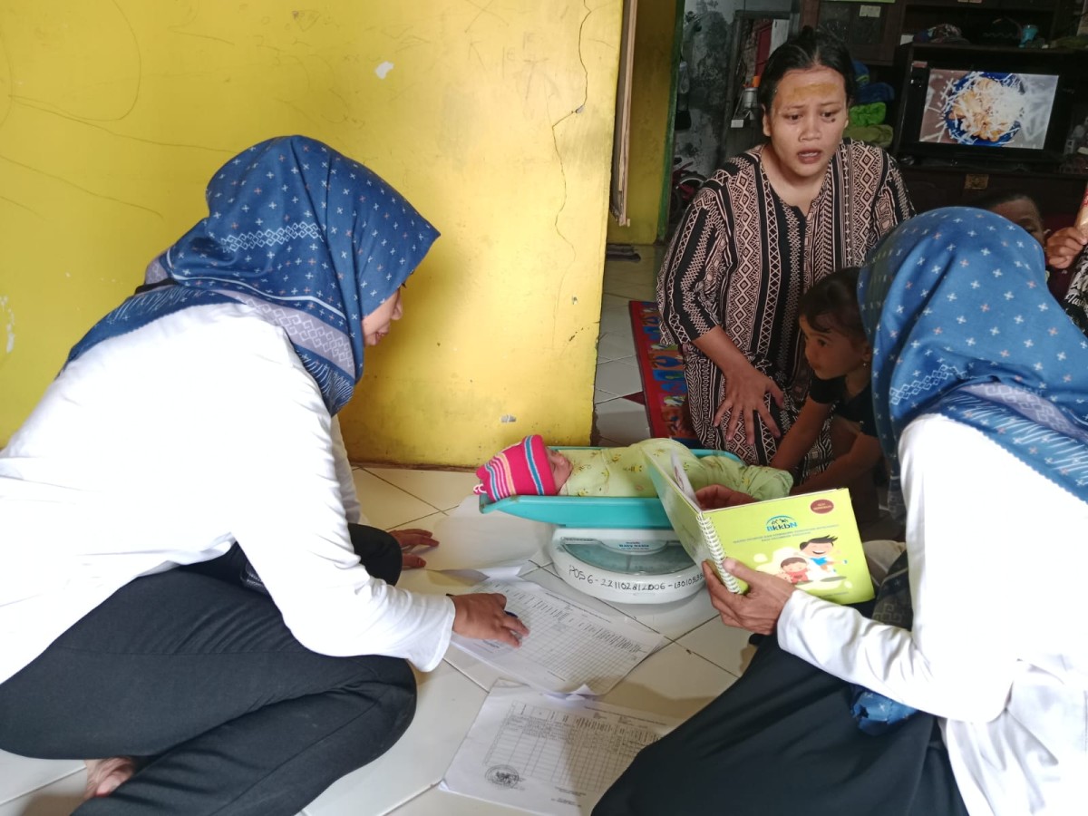 Kunjungan TPK 830 pada Ibu Paslin