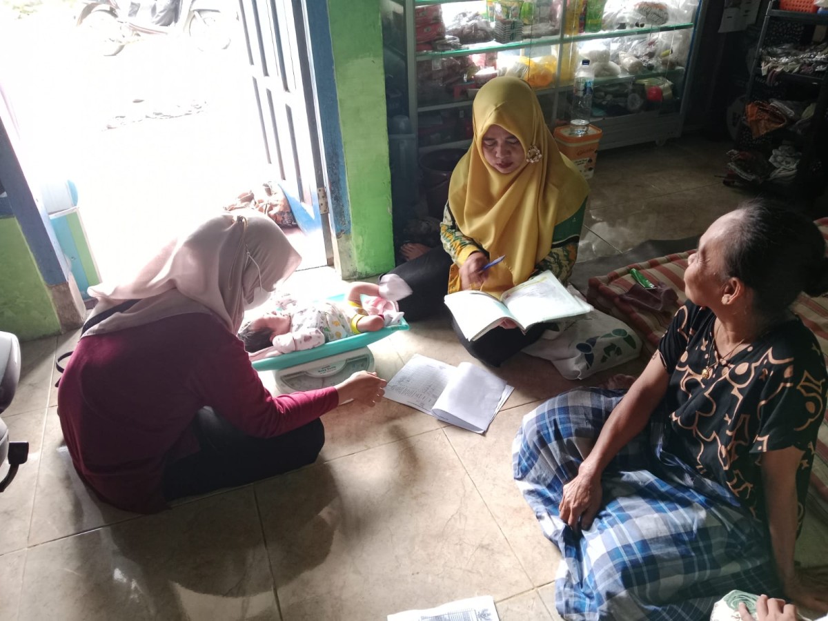 Kunjungan TPK 833 pada Ibu Bayi