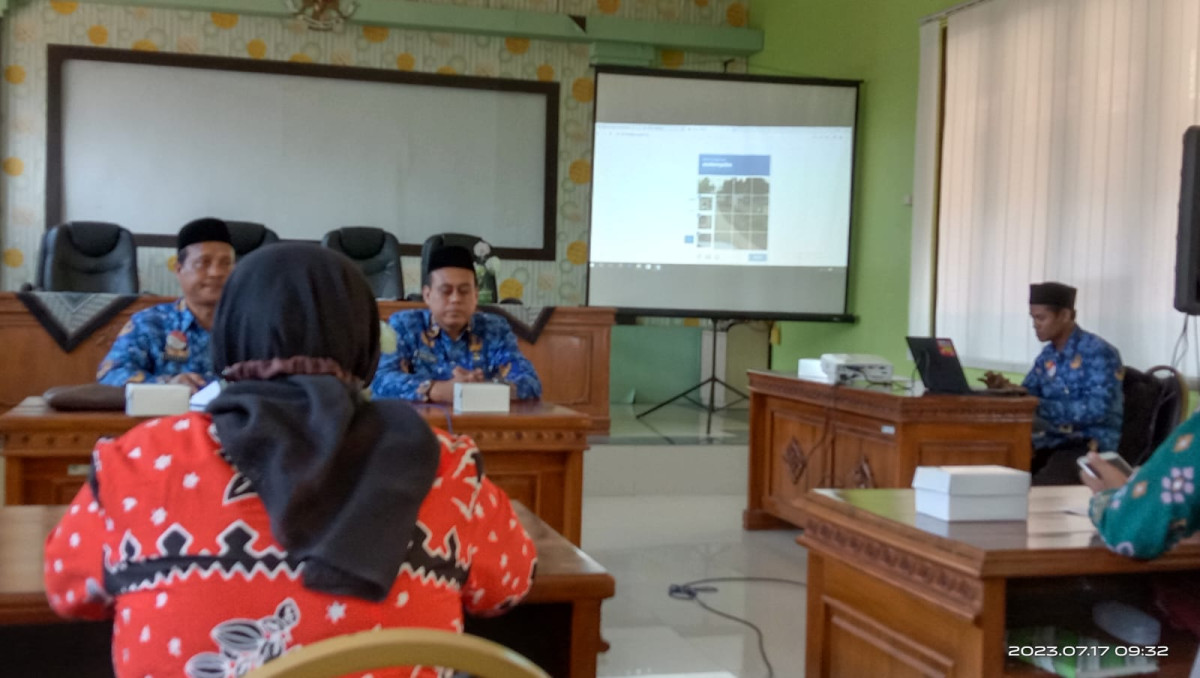Operasional kelompok kerja ( pokja) kampung kb dan operasional ketahanan keluarga(BOKB)