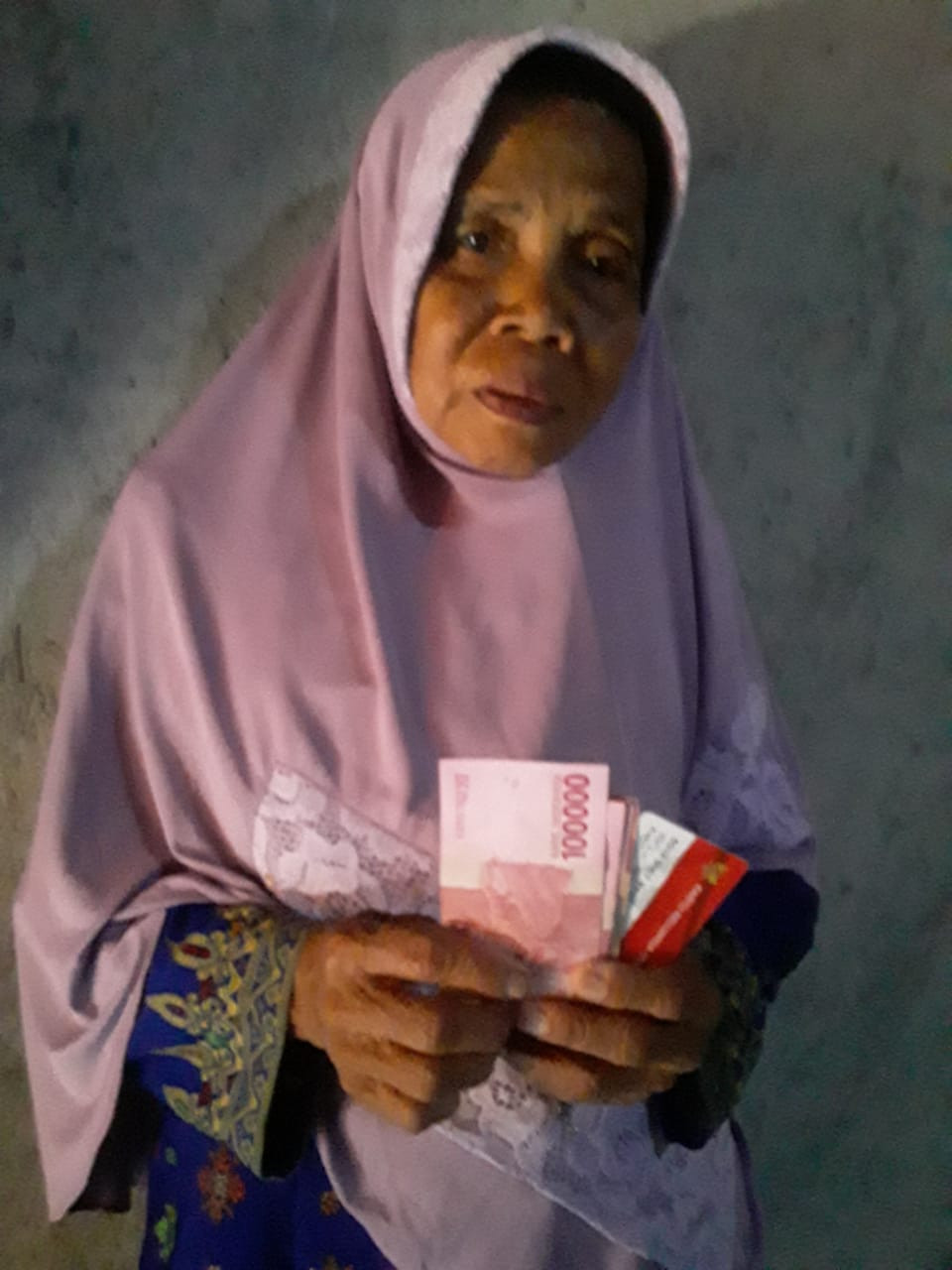 pencairan bantuan pkh lansia