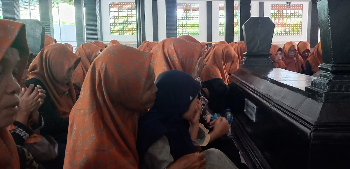 ziaroh triwulan muslimat