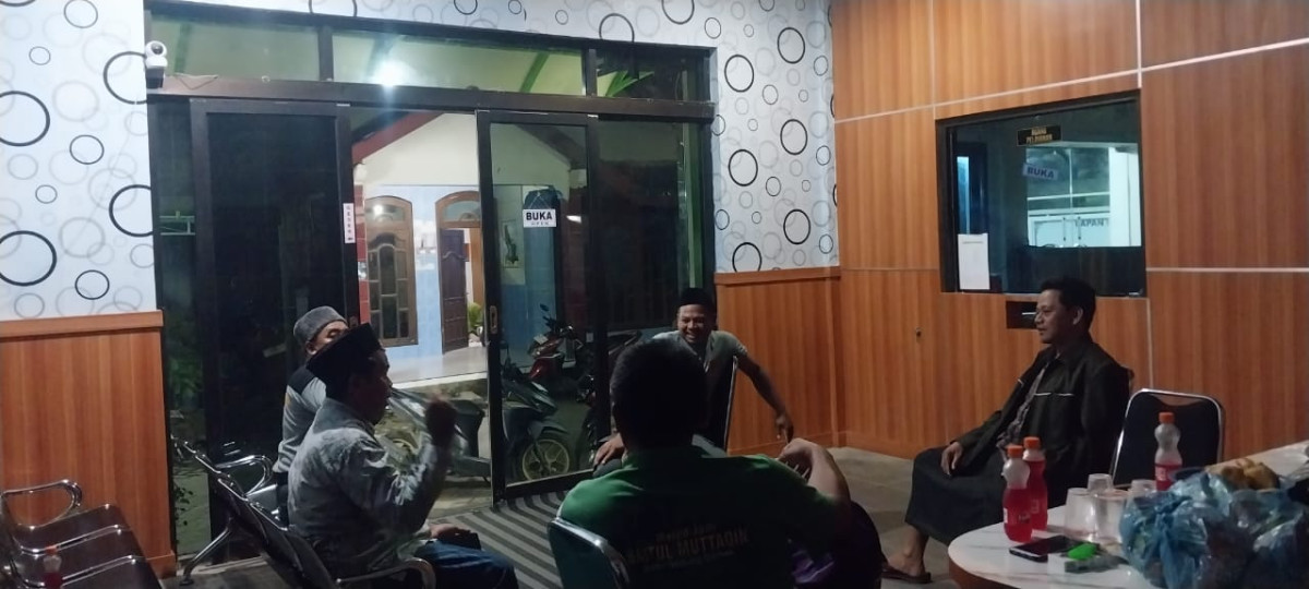 jaga malam oleh linmas