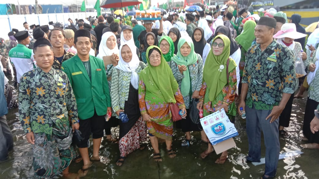 Istighosah kemanusian atas bencana rob di sayung