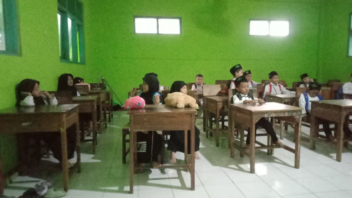 belajar mengajar madin
