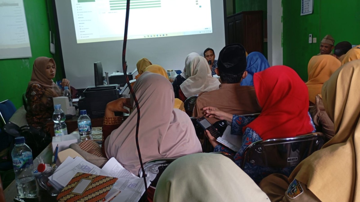 Rakor ppkbd di balai kb wedung