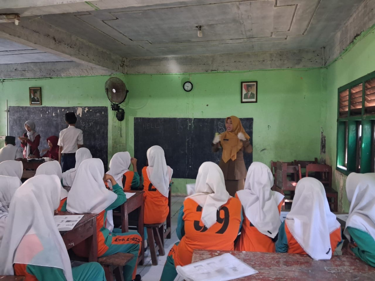 PENYULUHAN ANEMIA DI MTS RIBHUL ULUM 2025