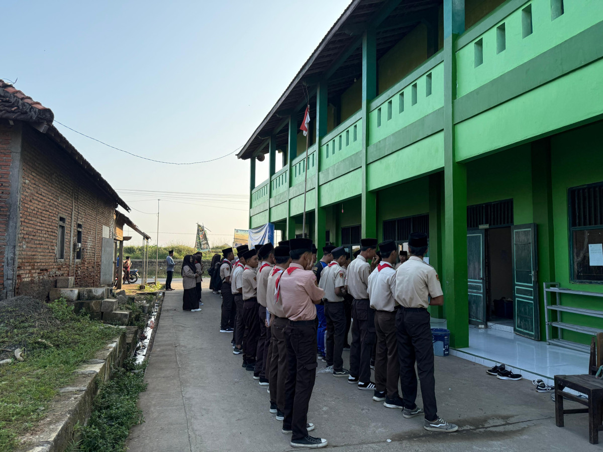 BERDOA BERSAMA MA RIBHUL ULUM DESA KEDUNGMUTIH