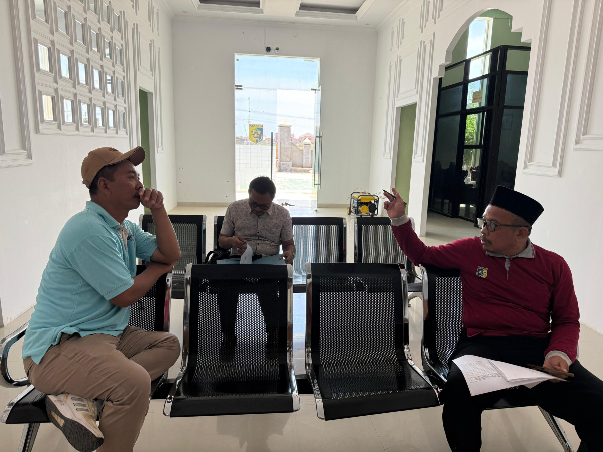 TAMU NOTARIS KEPENGURUSAN TANAH HJ. SOLIKHAH