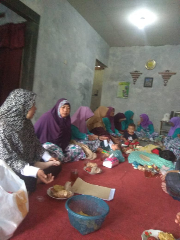 Pertemuan rutin uppks bina kartini 