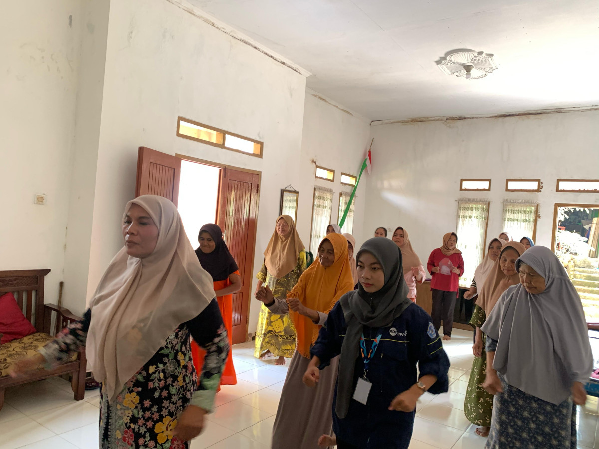 Bina keluarga lansia ( BKL )